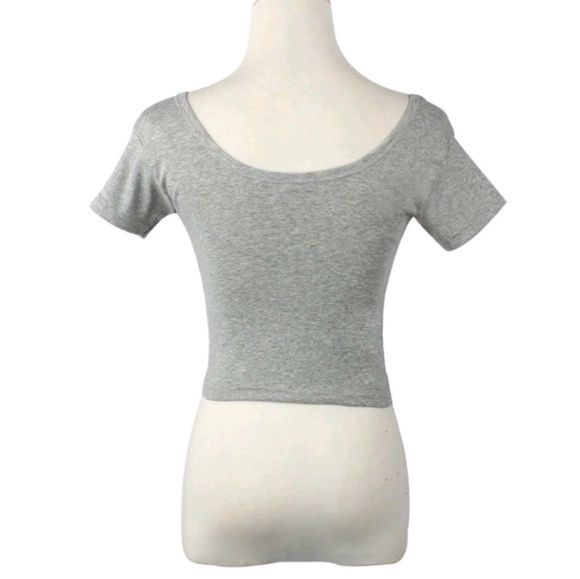 🍨BOGO 50% OFF🍨 Gray Tee Crop Top - Picture 4 of 4